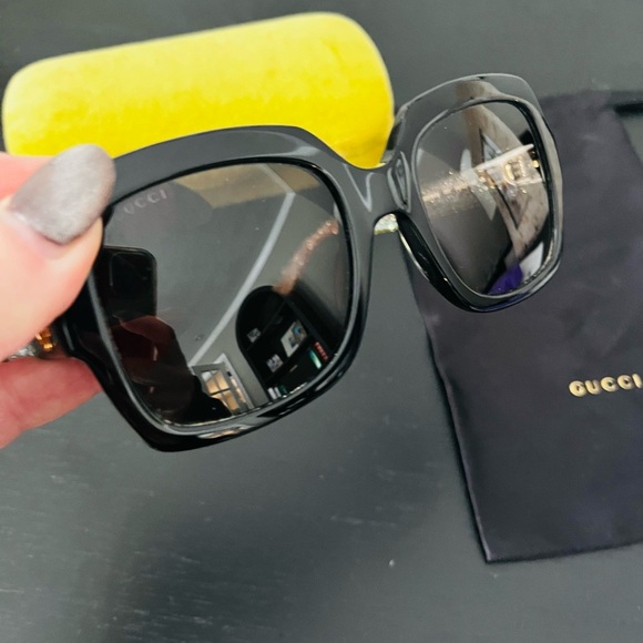 Gucci Glossy Black Square Sunglasses